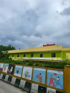 RedDoorz Plus near Ancol - 14