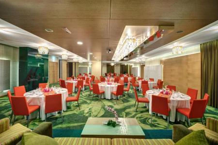 Al Khoory Executive - 39
