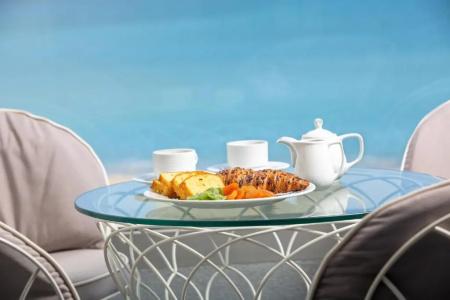 Pearl SeaBreeze Suites - 41
