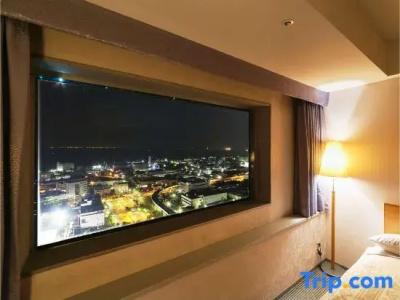 Yokohama Techno Tower - 24