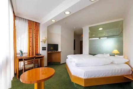 AAAAwelt Kübler - 39