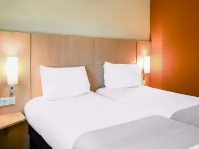 ibis Gyor - 26