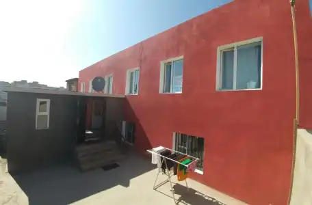 Town Yard Hostel - 9