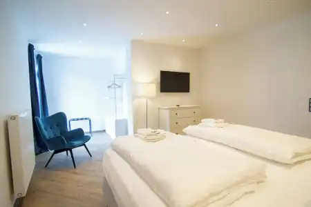 Schiefer Suite & Apartments - 77