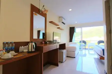 Good Nice Patong - 66
