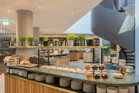 Hilton Garden Inn Frankfurt City Centre - 33