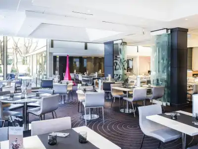 Mercure Paris Centre Tour Eiffel - 17