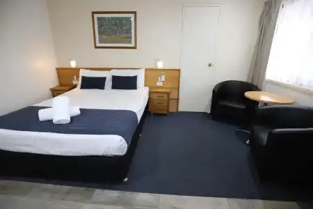 Reign Inn Newcastle - 126