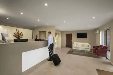 QUEENSVIEW168 APARTMENTS MOONEE PONDS - 15