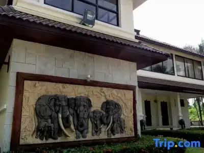 Rangsiman Resort Prachinburi - 24