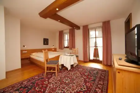 Oberschmied - 20