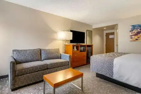 Best Western Plus Bellingham - 83