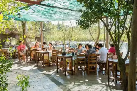 Otel Azmakhan - 21