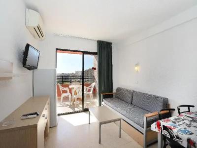 La Caseta Apartments - 30