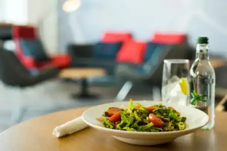 Holiday Inn Express Bristol City Centre by IHG - 8