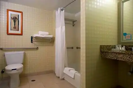 Hilton Garden Inn Myrtle Beach/Coastal Grand Mall - 54