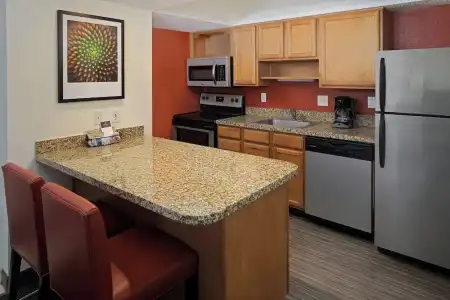 Residence Inn by Marriott Richmond West End - 29