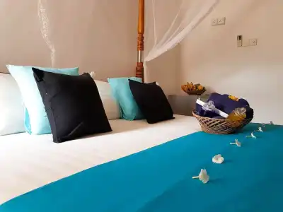 White Villa Beach Resort - 57