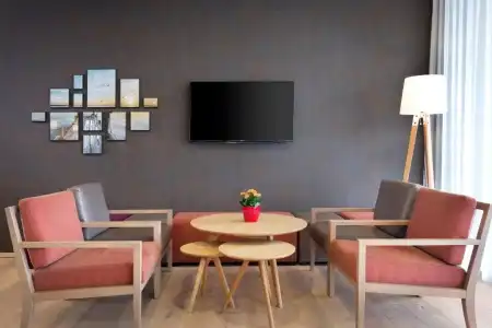Holiday Inn Express Friedrichshafen by IHG - 1