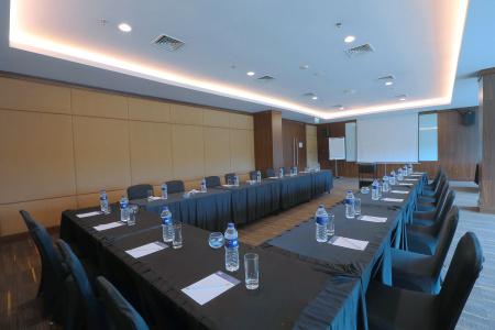 Holiday Inn Express Jakarta International Expo, An Ihg - 35