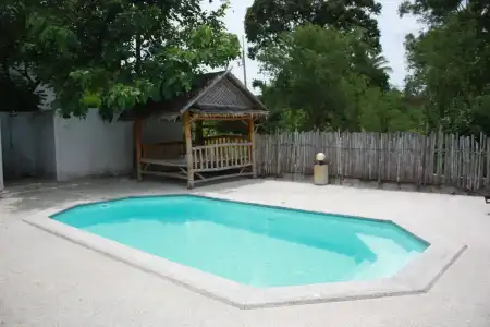 Bamboo Resort - 10