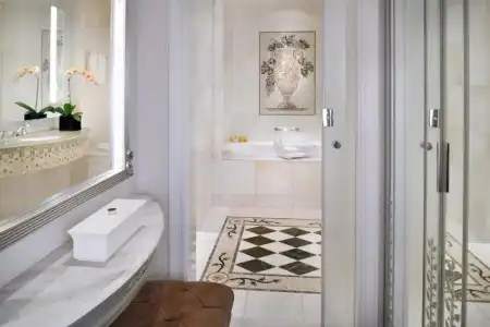  Palazzo Versace Dubai - 37