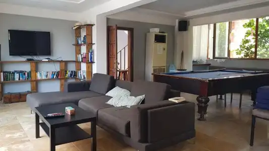 Poppy Apartments - 8