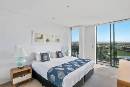 Ambience on Burleigh Beach - 84