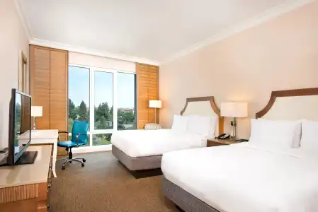DoubleTree by Hilton San Diego Bayside - 97