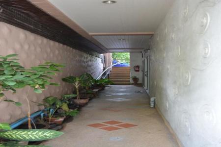 Nirvana Guesthouse - 9