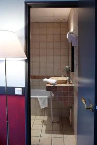 Hôtel Amoi Vieux Port - Marseille - 19