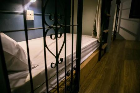 Silom Space Hostel - 43