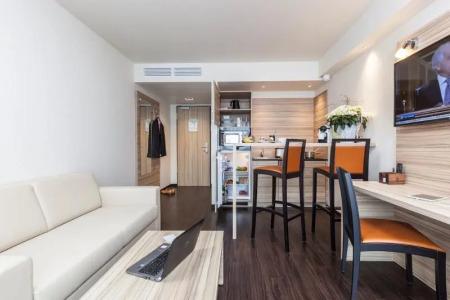 Staycity Aparthotels Heidelberg - 40