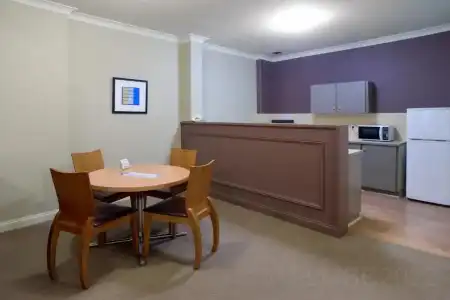 Adelaide Mansions Serviced Apartments - 57