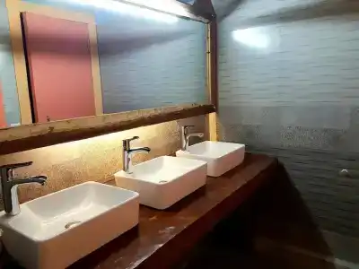 The Bridge Hostel - 14