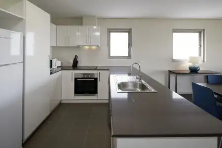 Baileys Serviced Apartments - 22