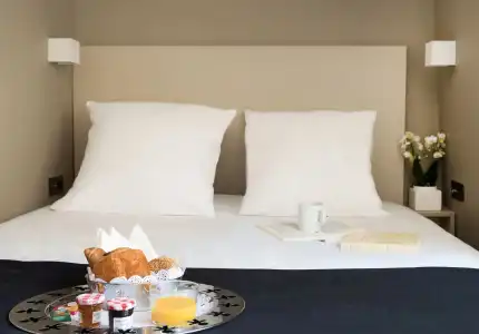 Suites & Hôtel Helzear Etoile - 9