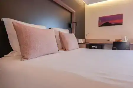 Hôtel le Kennedy, Clermont-Ferrand, The Originals Relais - 85