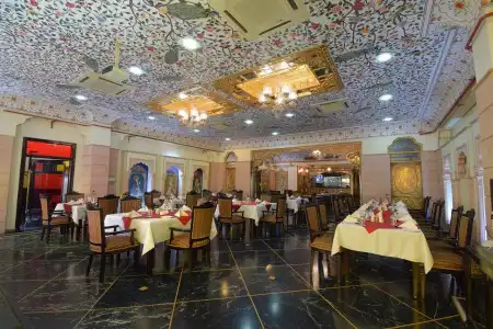 Umaid Mahal - A Heritage Style Boutique - 7