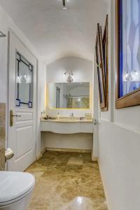 Cunda Battalos Küçük Otel - 6