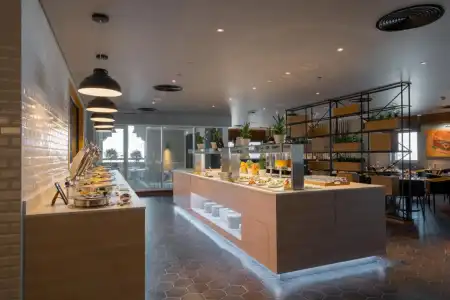 Premier Inn Al Jaddaf - 43