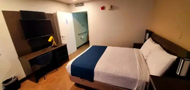 Motel 6 Palmdale, CA - 30
