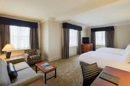 Hilton Cincinnati Netherland Plaza - 5