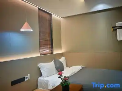 Hôtel Campanile Reims Ouest - Tinqueux - 77
