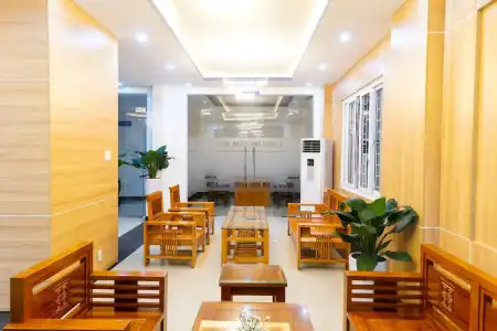 Hue Royal - 9