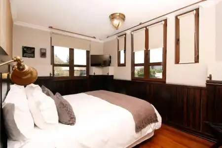 Boutique Castillo Rojo - 195