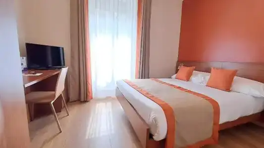 Hôtel International & Terminus - 43