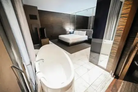 Beautiful Palms Place Suite - 172