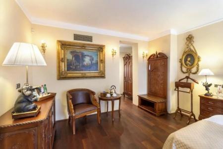 Iron Gate & Suites Prague by BHG - 52