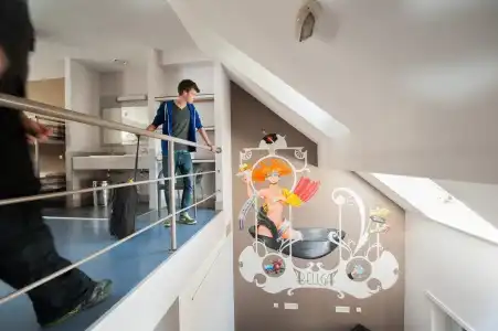 Jacques Brel Youth Hostel - 6